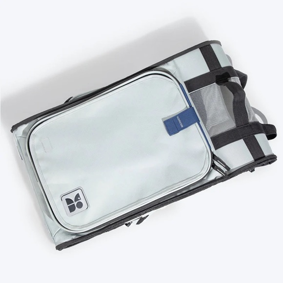 HiDream | Outing Breathable Pet Carrier Backpack - Picture 10 of 13